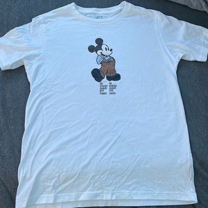 Uniqlo Mickey Mouse White Graphic Tee Size 13/ XS